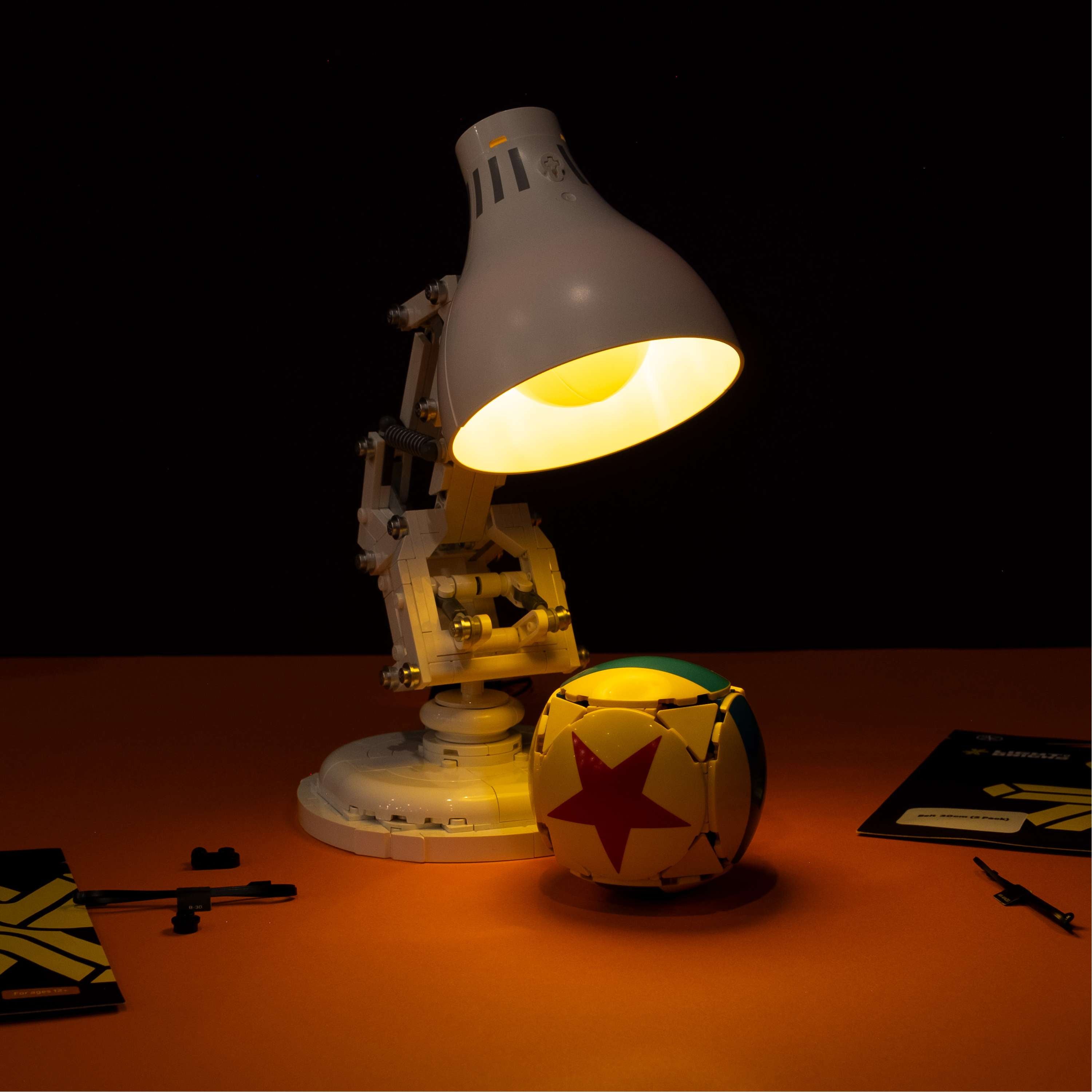 LEGO® Disney™ Pixar Luxo Jr. #21357 DIY Light Bundle – Light My