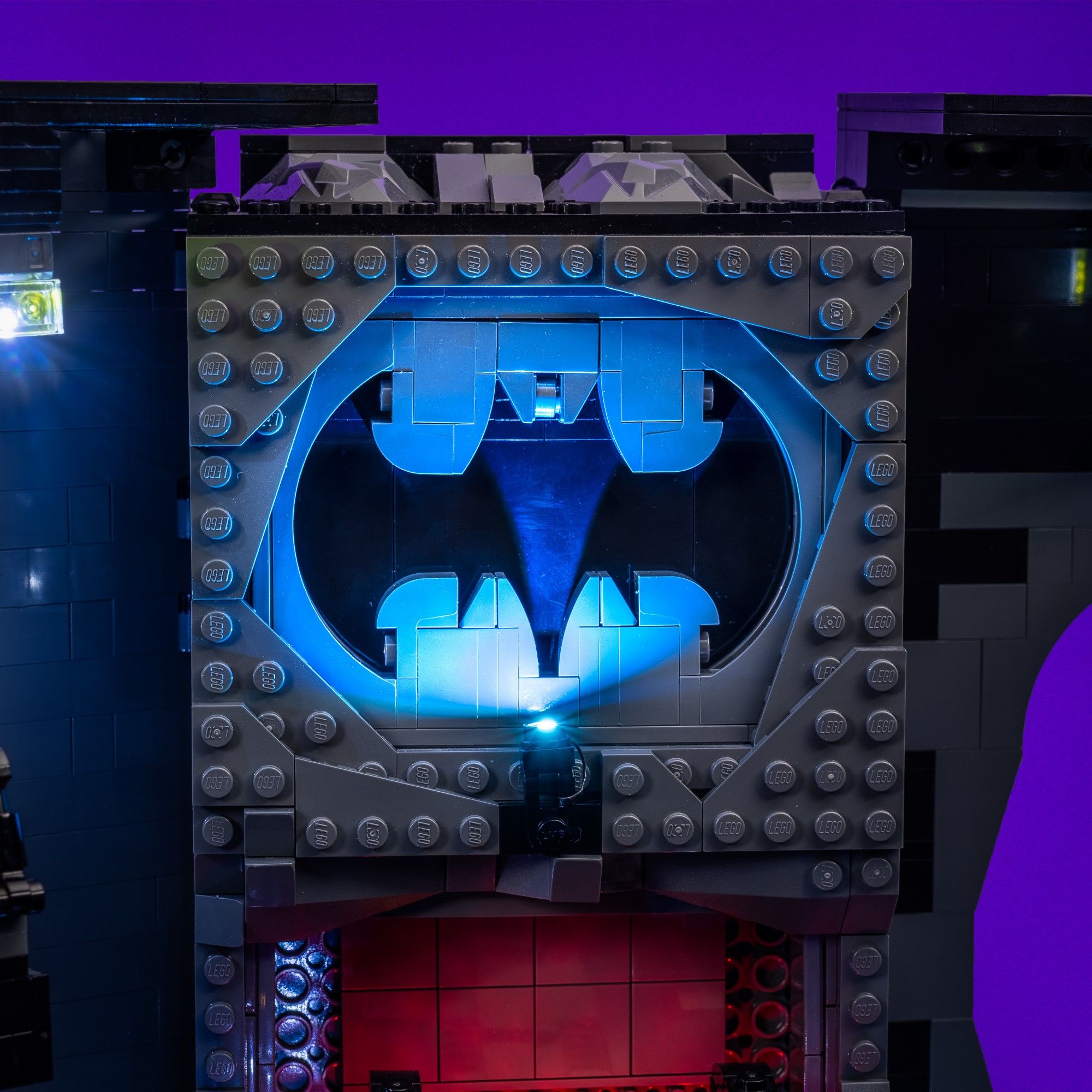 Light Kit for LEGO® Batcave™ – Shadow Box #76252 | Light My Bricks