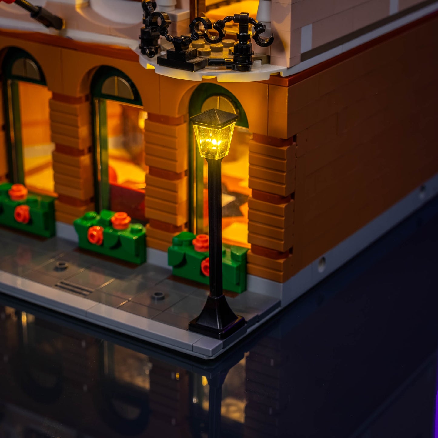 Light Kit for LEGO® Boutique Hotel #10297