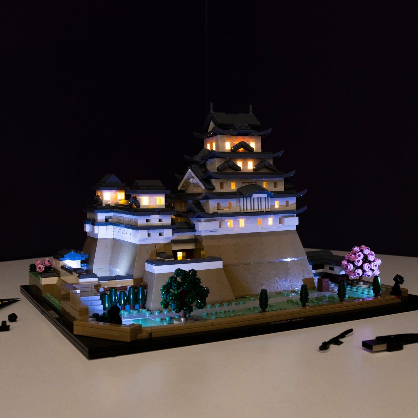 LEGO® Himeji Castle #21060 DIY Light Bundle