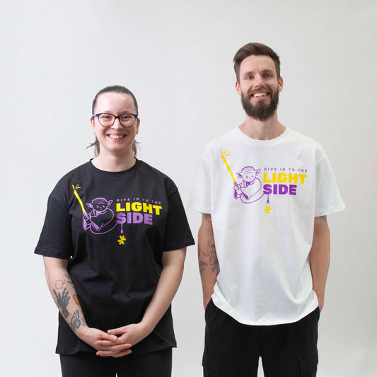 Light My Bricks™ Yoda T-shirt