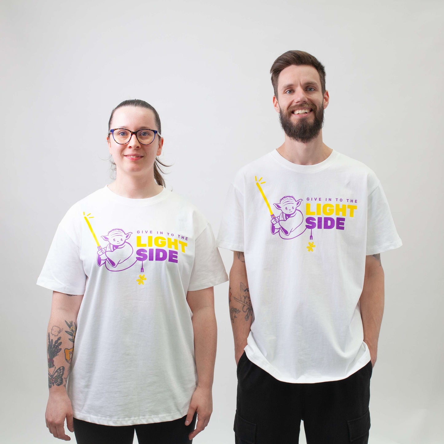 Light My Bricks™ Yoda T-shirt