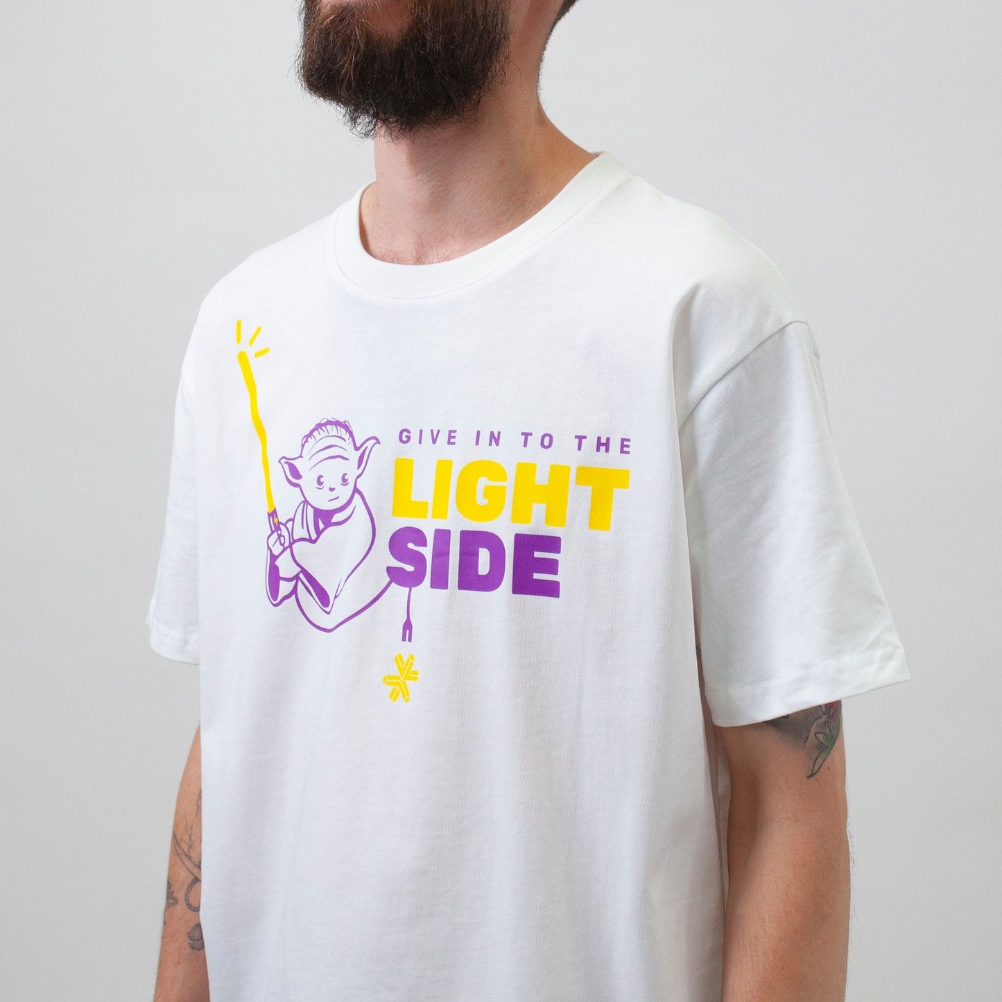 Light My Bricks™ Yoda T-shirt