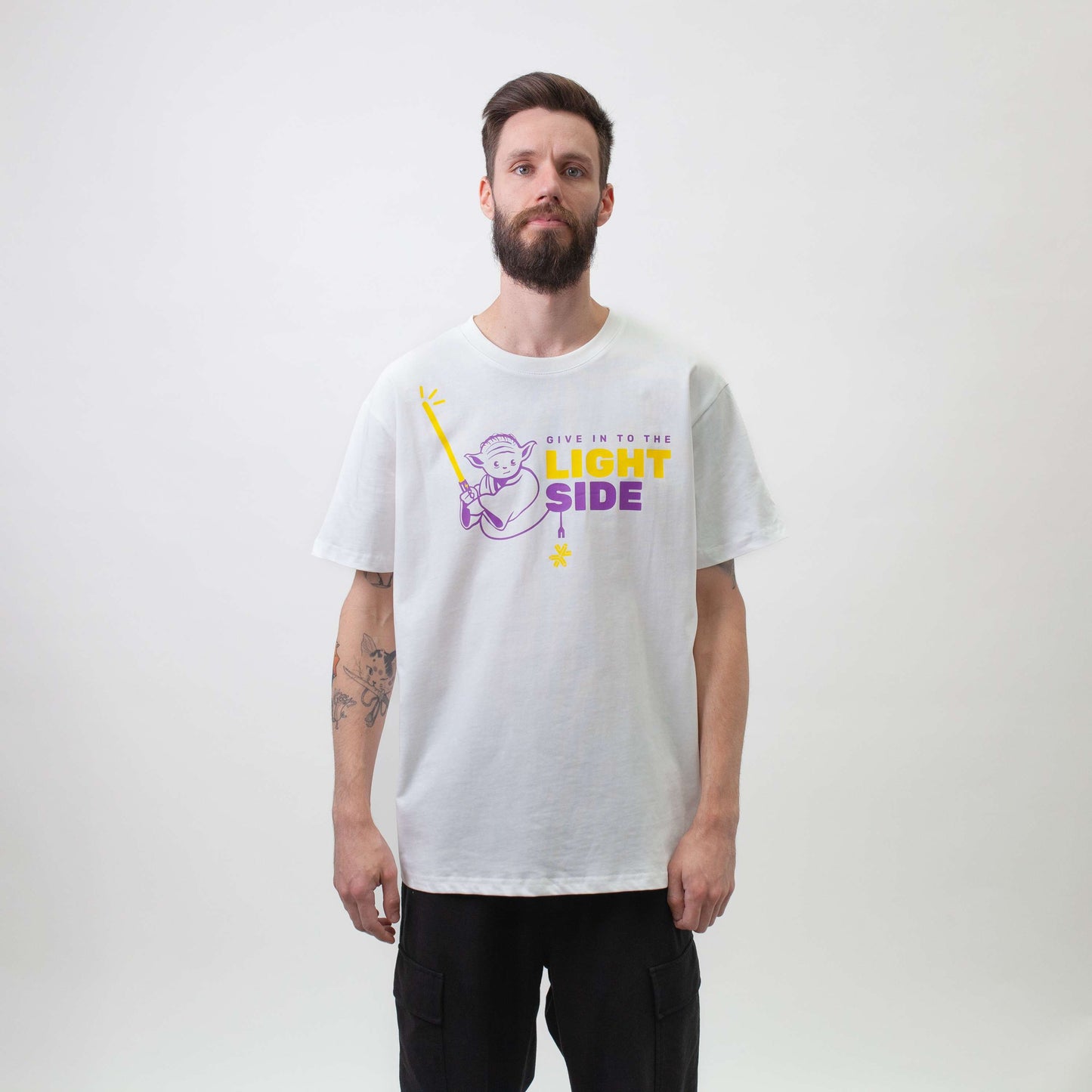 Light My Bricks™ Yoda T-shirt