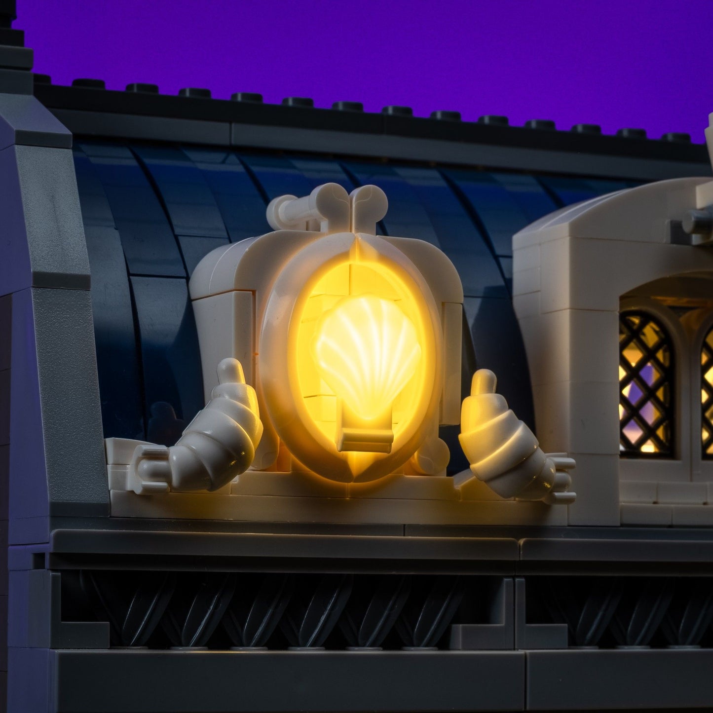 Light Kit for LEGO® Parisian Restaurant #10243