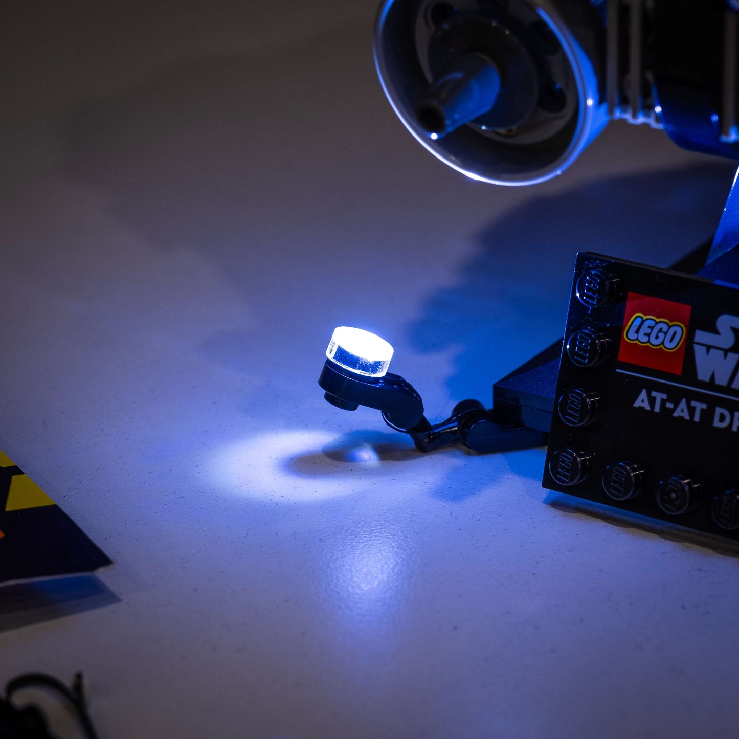 LEGO® AT-AT Driver Helmet™ #75429 DIY Light Bundle