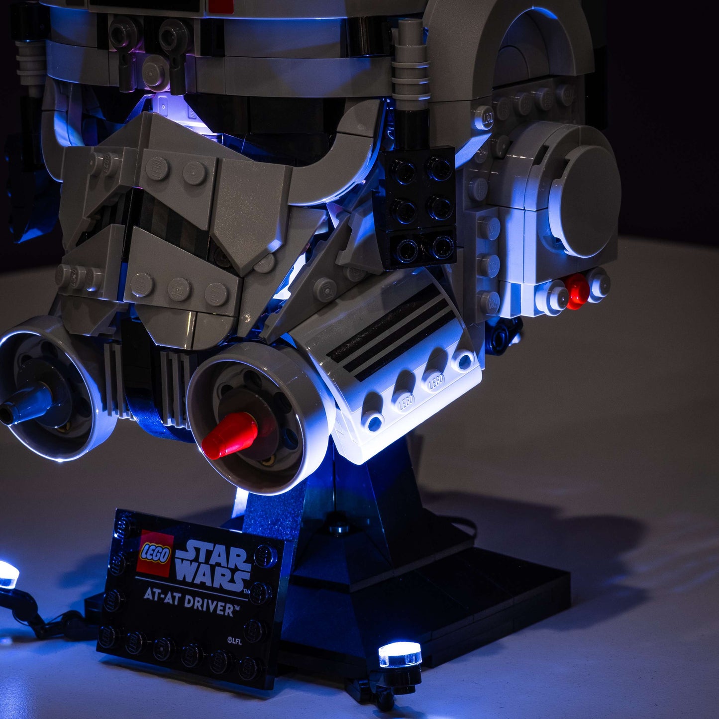 LEGO® AT-AT Driver Helmet™ #75429 DIY Light Bundle