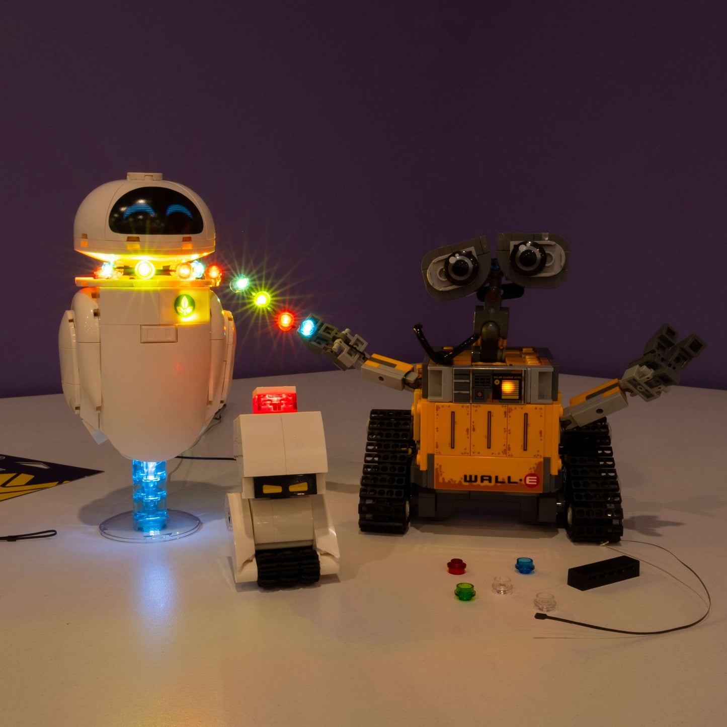 LEGO® WALL-E and EVE #43279 DIY Light Bundle